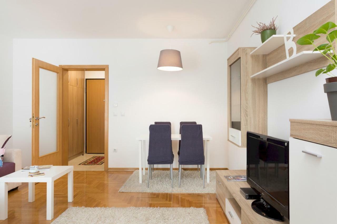 Cute And Sunny Studio In Zagreb With Balcony & Free Parking Exterior photo